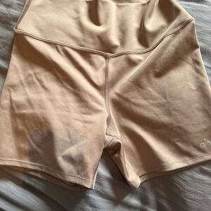 ALO Yoga Tan Bike Shorts High-Waisted Compression